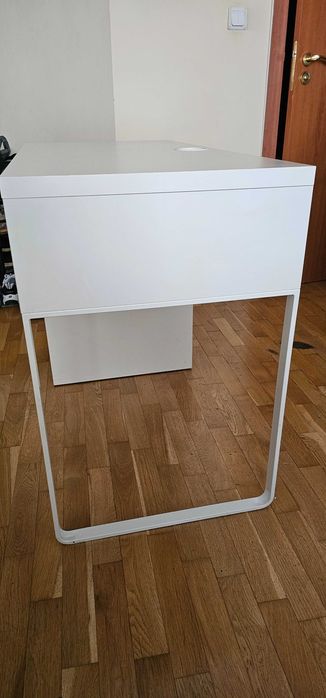 Компютърно бюро MICKE IKEA