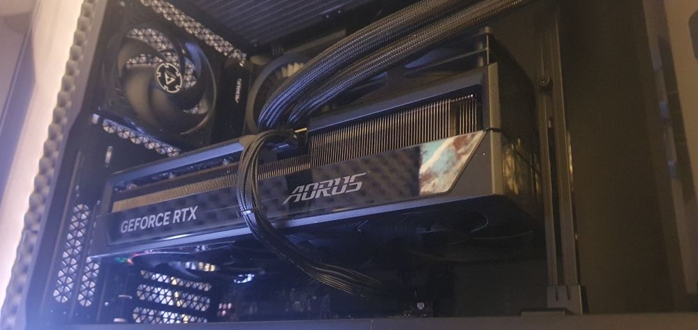 RTX 5090 32GB Aorus Master Gigabyte