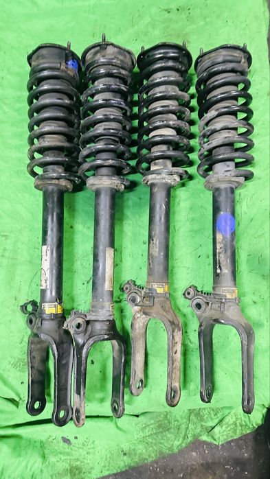 W164 ML350 W251 R350 передние амортизатор с пружиной авторазбор мерс