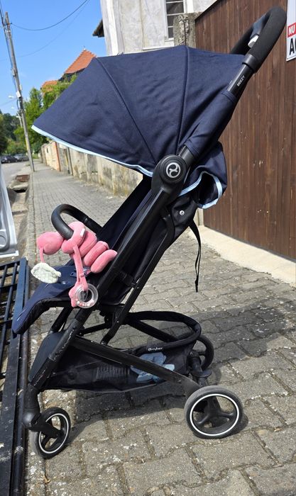 Cărucior Cybex Beezy