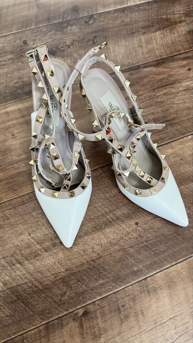 Продаю туфли в хорошем состоянии