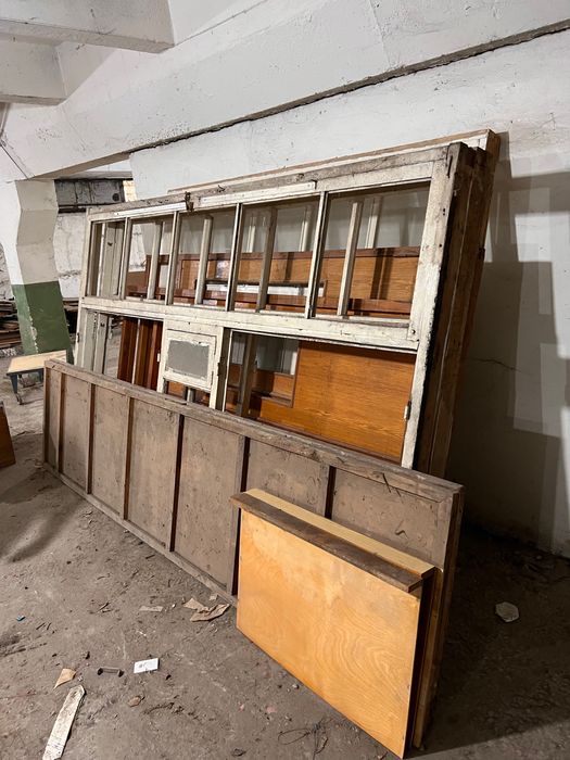 Отин тахта эшик ромла  енги ешиклаям бор 5та келишамиз