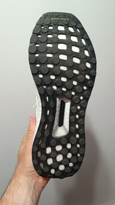 Adidas Ultraboost noi 44 preț 160 ron
