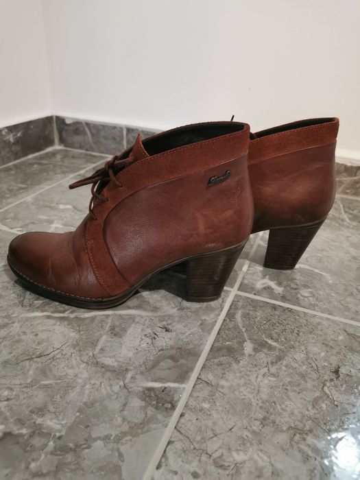 Botine din piele naturala Lasocki