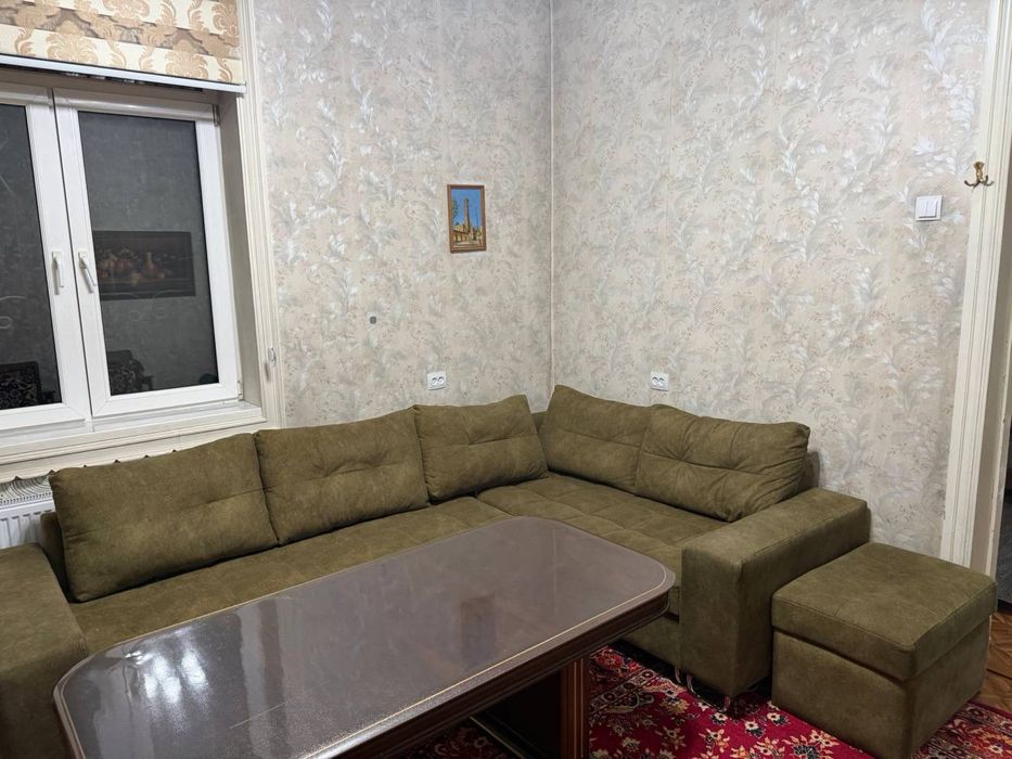 Продается срочно диван уголок