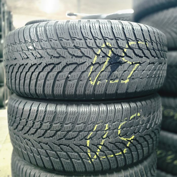 2x 215/60/16 M+S NOKIAN 2021 Stare excelentă