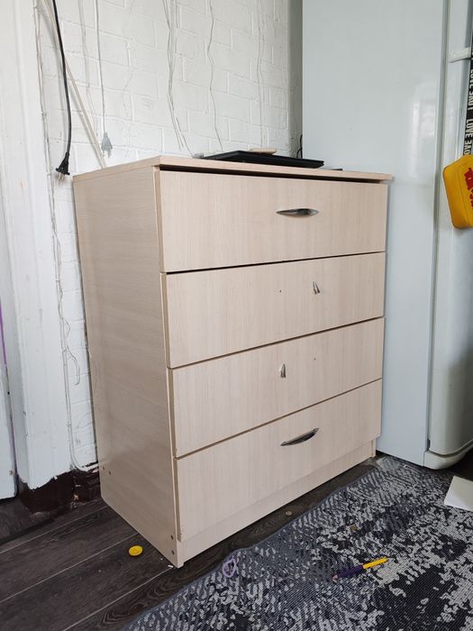 Комод в хорошем состоянии