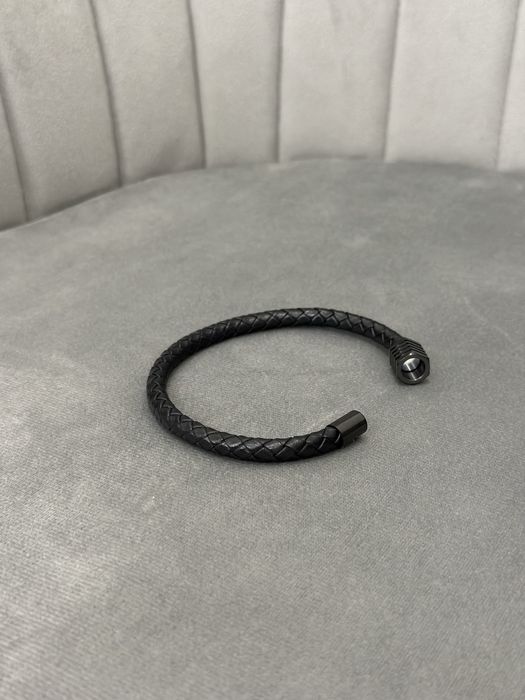 Brățară piele neagră cu magnet, stil minimalist, unisex