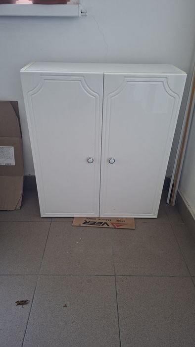 Dulap suspendat pentru baie