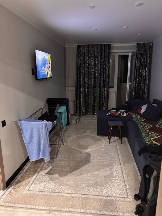 Продам 2 ком квру 44 кв 3 этаж