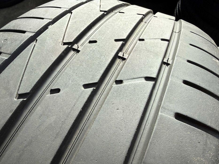 # 2x Anvelope Vara 255/55 r18 - Hankook Ventus S1 Evo 2 Suv steluta BMW