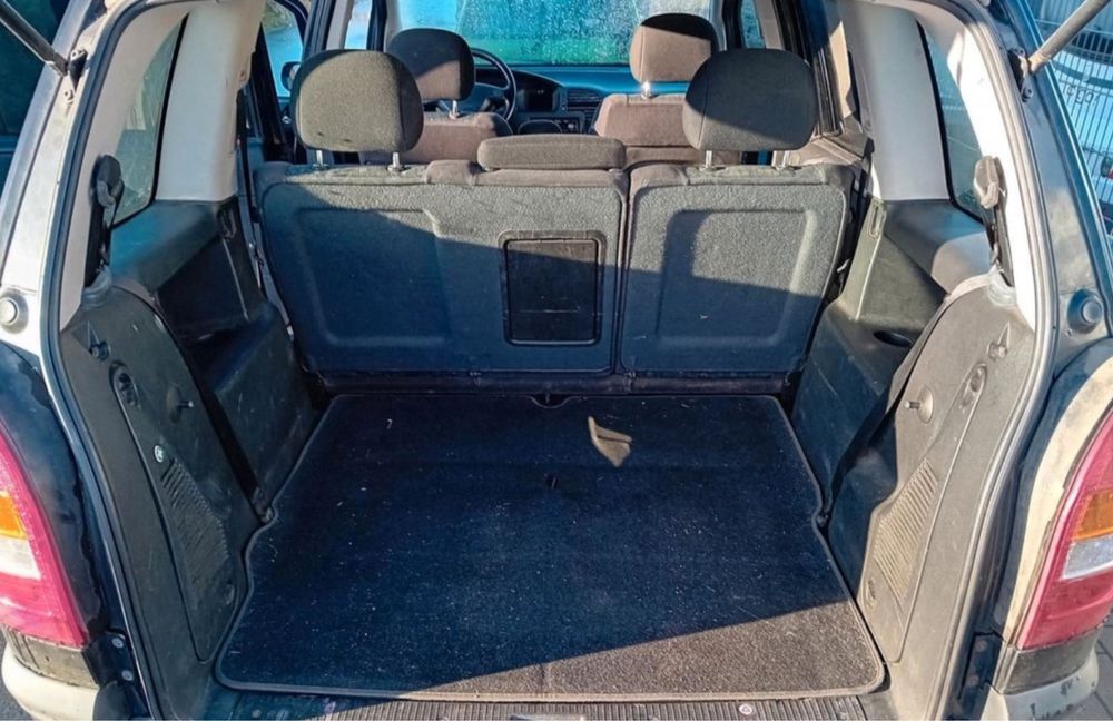 Opel Zafita 2.0 d 2001