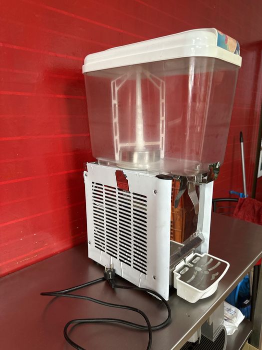 Машина за сок айран 18л