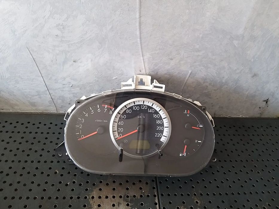 Ceasuri bord benzina mazda 5 c2355430