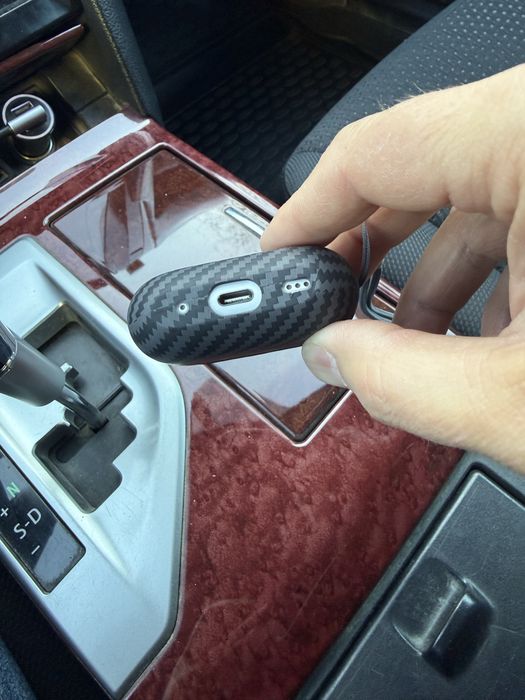 Эйрподс без наушников