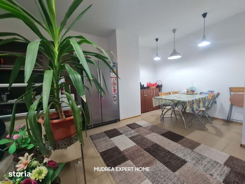 Nou | Apartament Impecabil | 3 Camere | Săftica