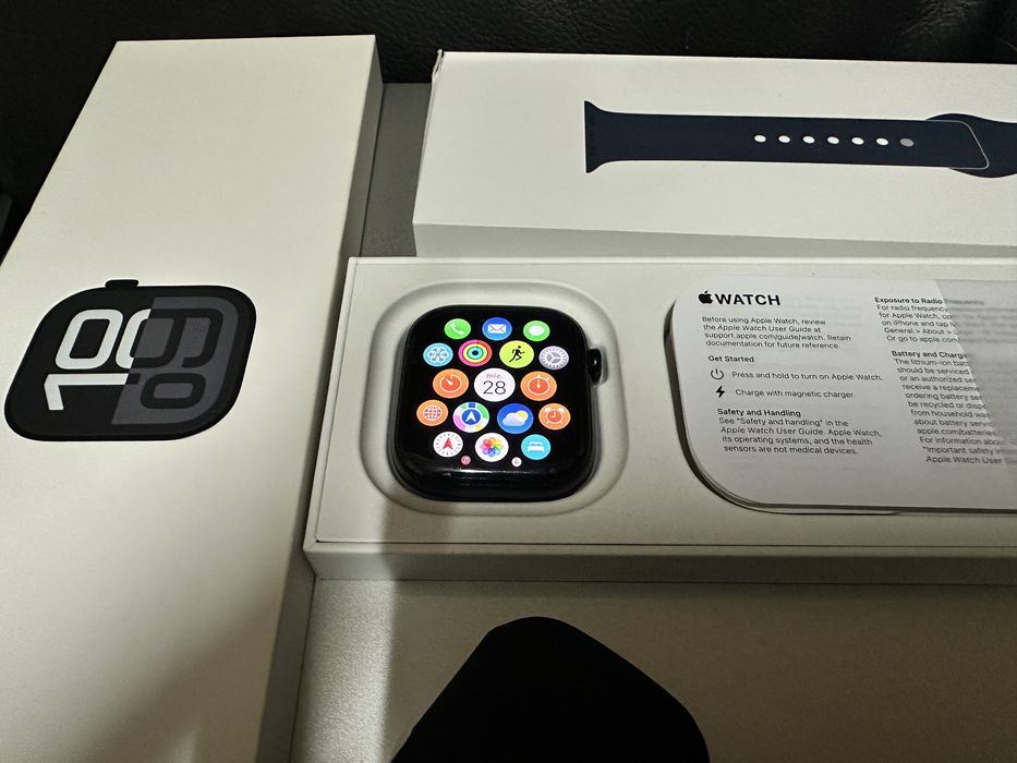 Apple watch 10 46mm La cutie 3 Bratari  Milanese Original baterie 100%