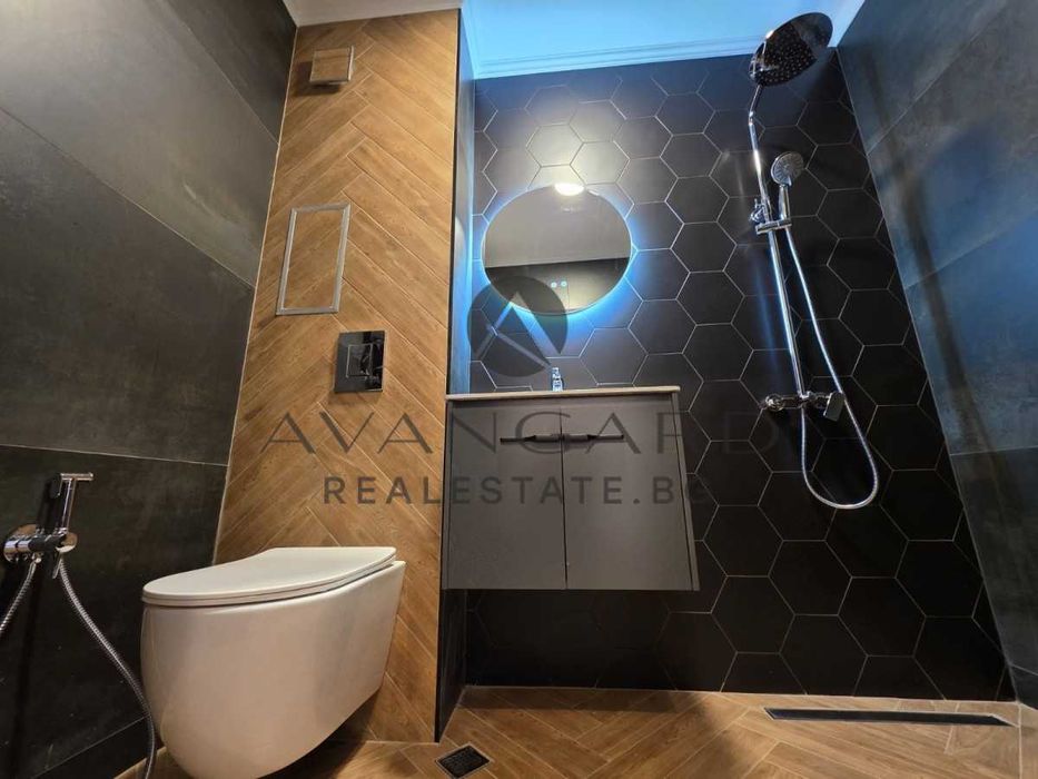 Продава се Двустаен апартамент в Пловдив, Кършияка - 68 кв.м за 1125 €/кв.м - Снимка #4