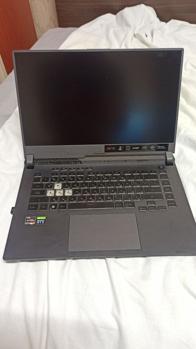 Лаптоп Asus ROG Strix G15