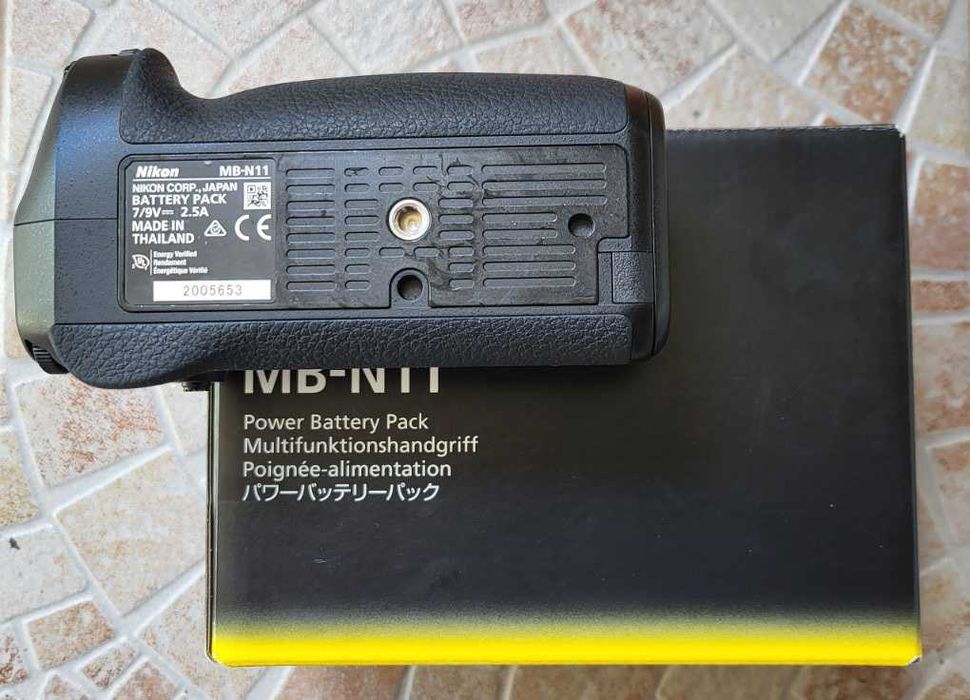 Nikon MB-N11 Battery Grip