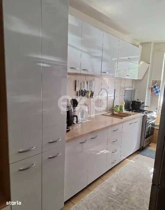 De vanzare apartament 2 camere decomandate, 60 m2, str.Ferdinand, Jud — fotografia 3