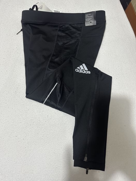 Дамски клин Адидас Adidas черен стегнат размер S