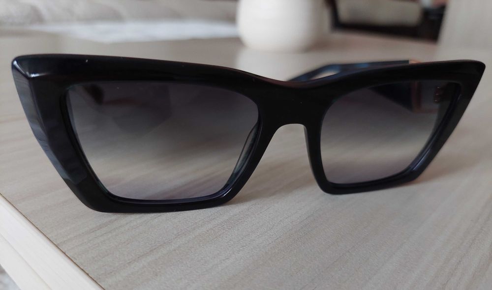 Дамски слънчеви очила ANA HICKMANN