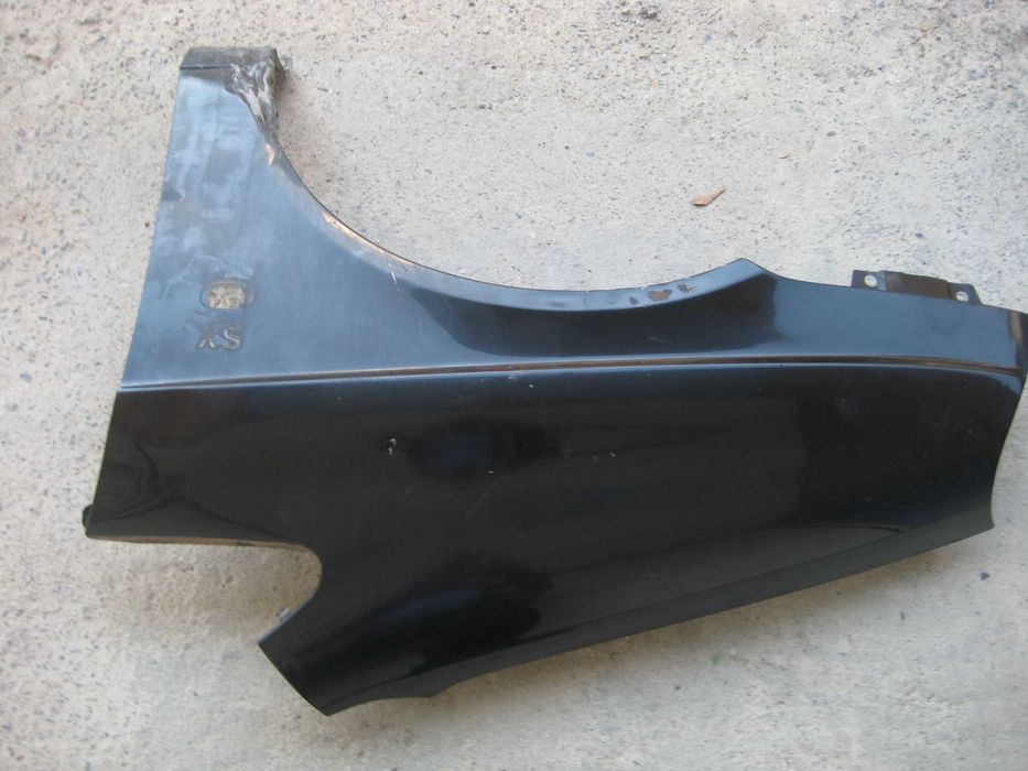 Продава Калник, преден ляв за Такума 2006 г.