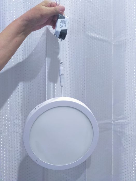 Продам светильники