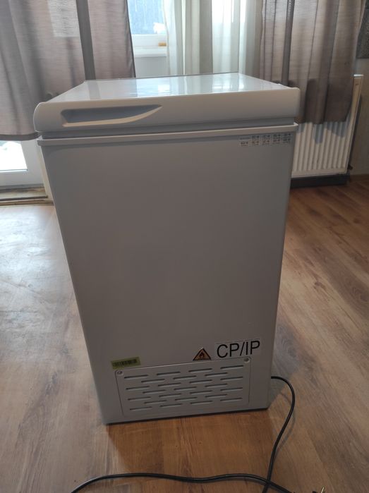 Lada frigorifica marca Candy aproape noua