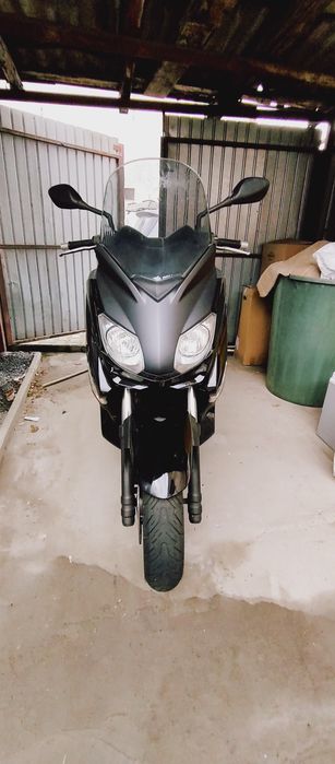 VAND scooter YAMAHA X-max 125 mc