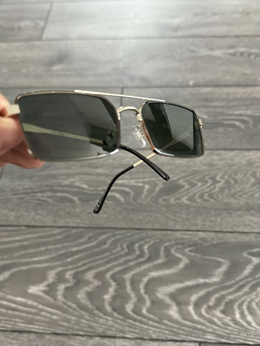 Слънчеви очила.