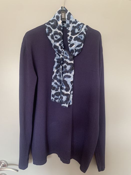 Блуза с декоративно шалче, размер 3-4XL