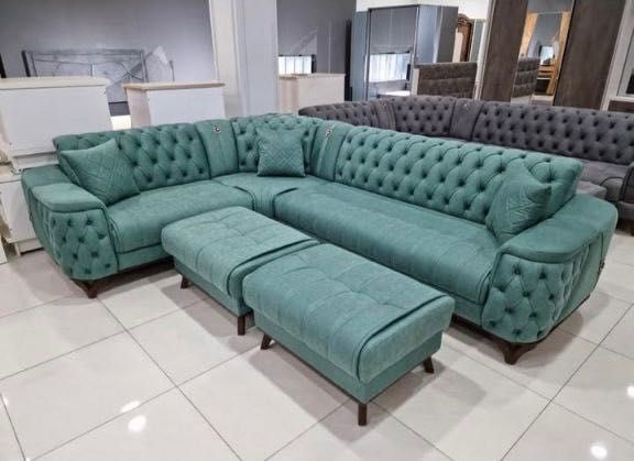 Диван Уголок, 2 большой Пуфик.                  Модель : Честор