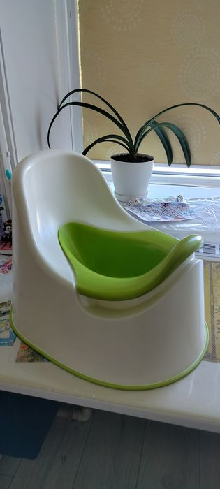 Продам детский горшок икеа