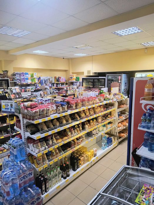 Дава се под наем Магазин в Варна, Възраждане 1 - 82 кв.м за 765 € - Снимка #11