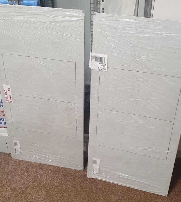 Ocazie: 2 rack-uri 42U demontabile NOI + set bogat accesorii