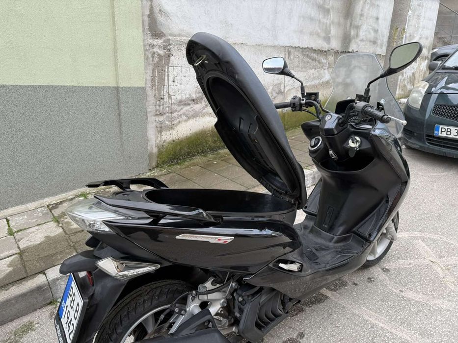 YAMAHA 125 куб.Маджести s