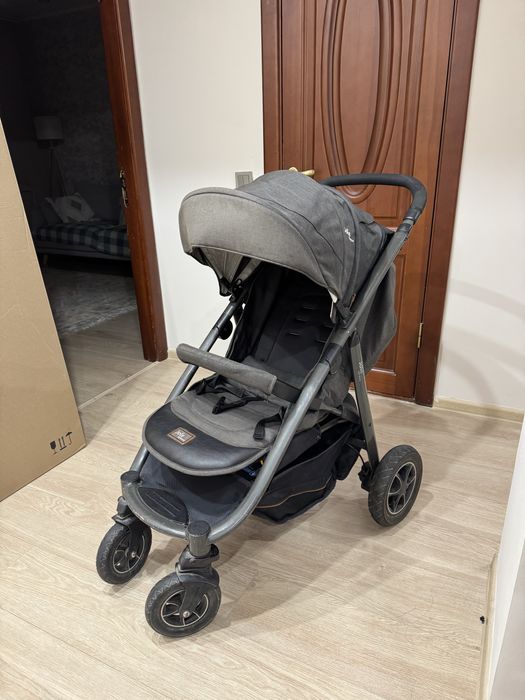 Коляска joie signature