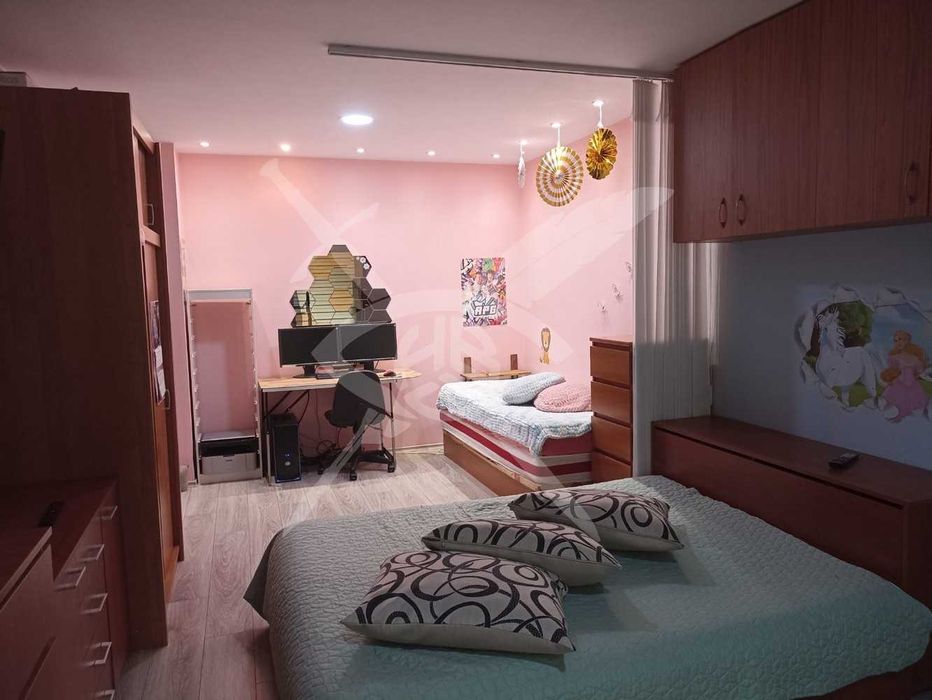 Продава се Двустаен апартамент в София, Младост 1А - 70 кв.м за 1999 €/кв.м - Снимка #1