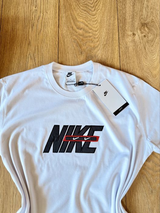 Суперсвеж тишърт Nike.Oversize модел 3/4 ръкав