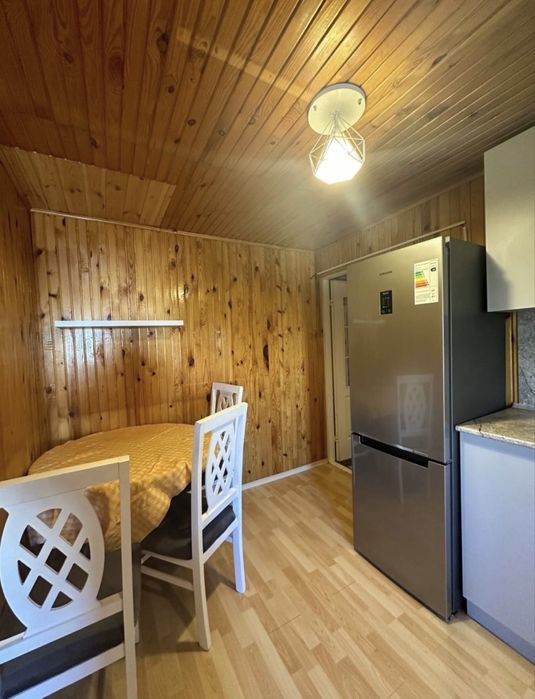 Сдается 4-комнатная квартира