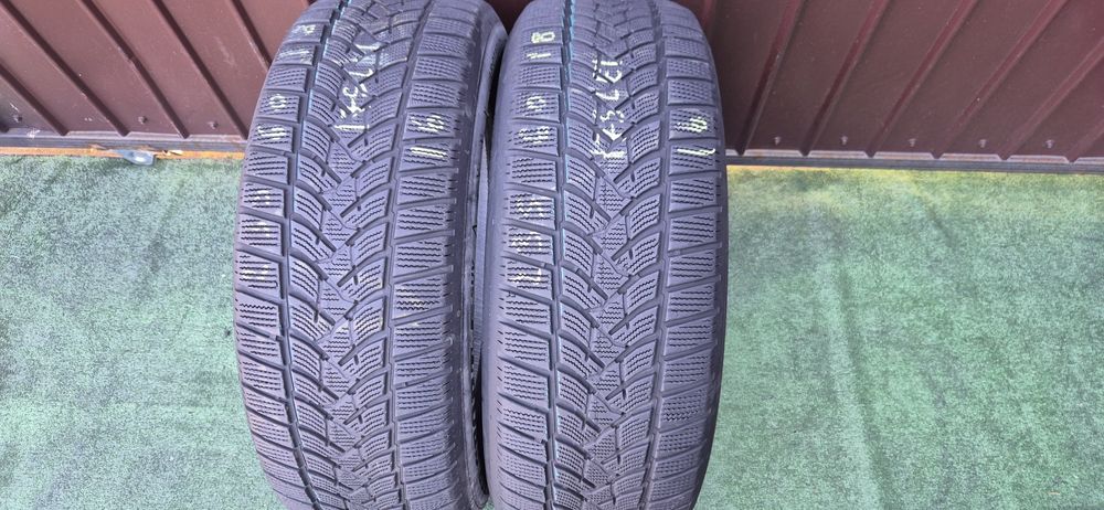 235 60 18 Dunlop m+s