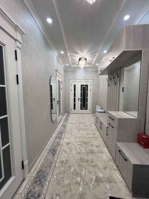 Qarshi shaxridan 3-xonalik kvartira sotiladi