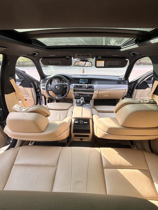 BMW seria 5 F11 530D 245 Cp