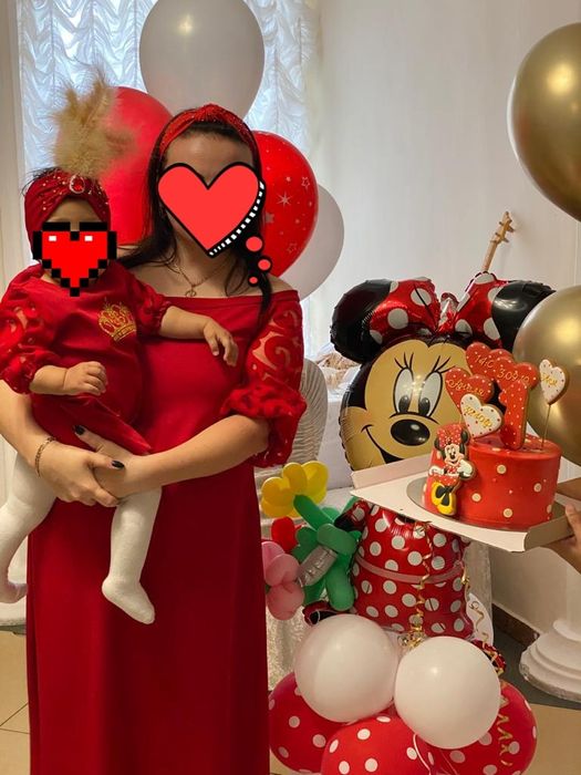 Продам платья мама и дочка