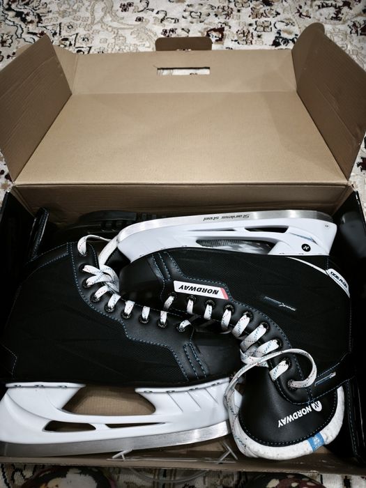 Коньки мужские 43 размер