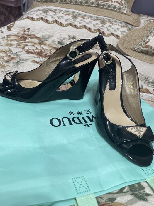 Продам туфли, ботильоны