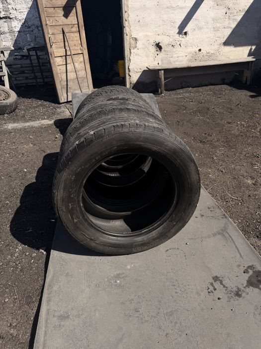 Продам шины R16 хороший