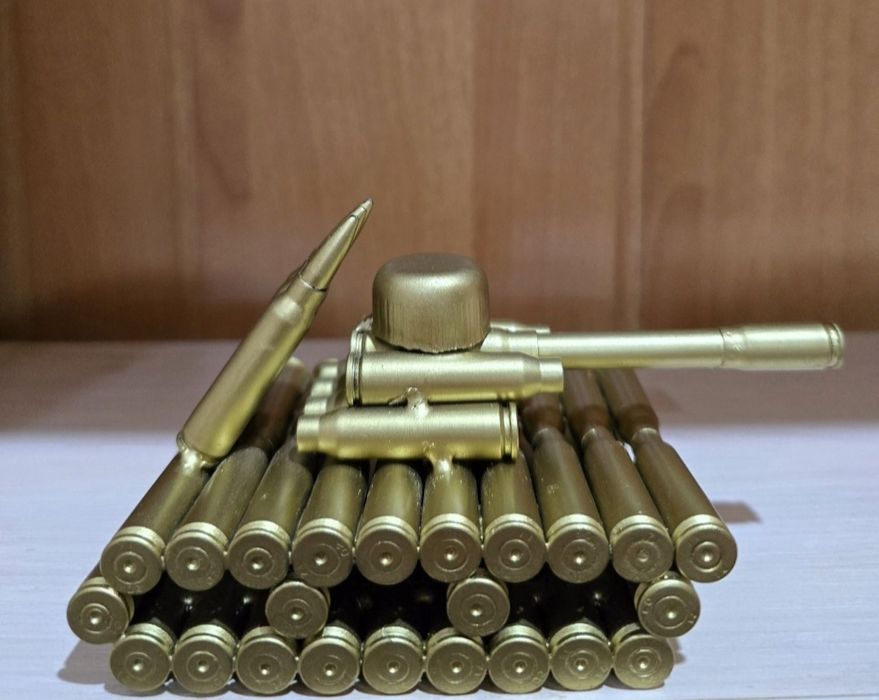 Продаются металлические самолёты